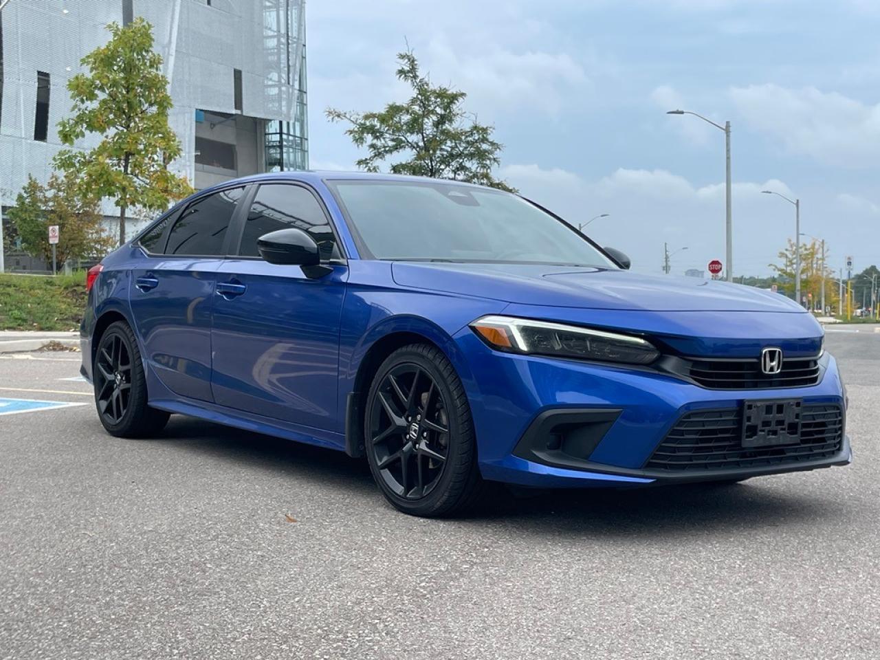 2022 Honda Civic SPORT CVT | CLEAN CARFAX | NO ACCIDENT | - Photo #3