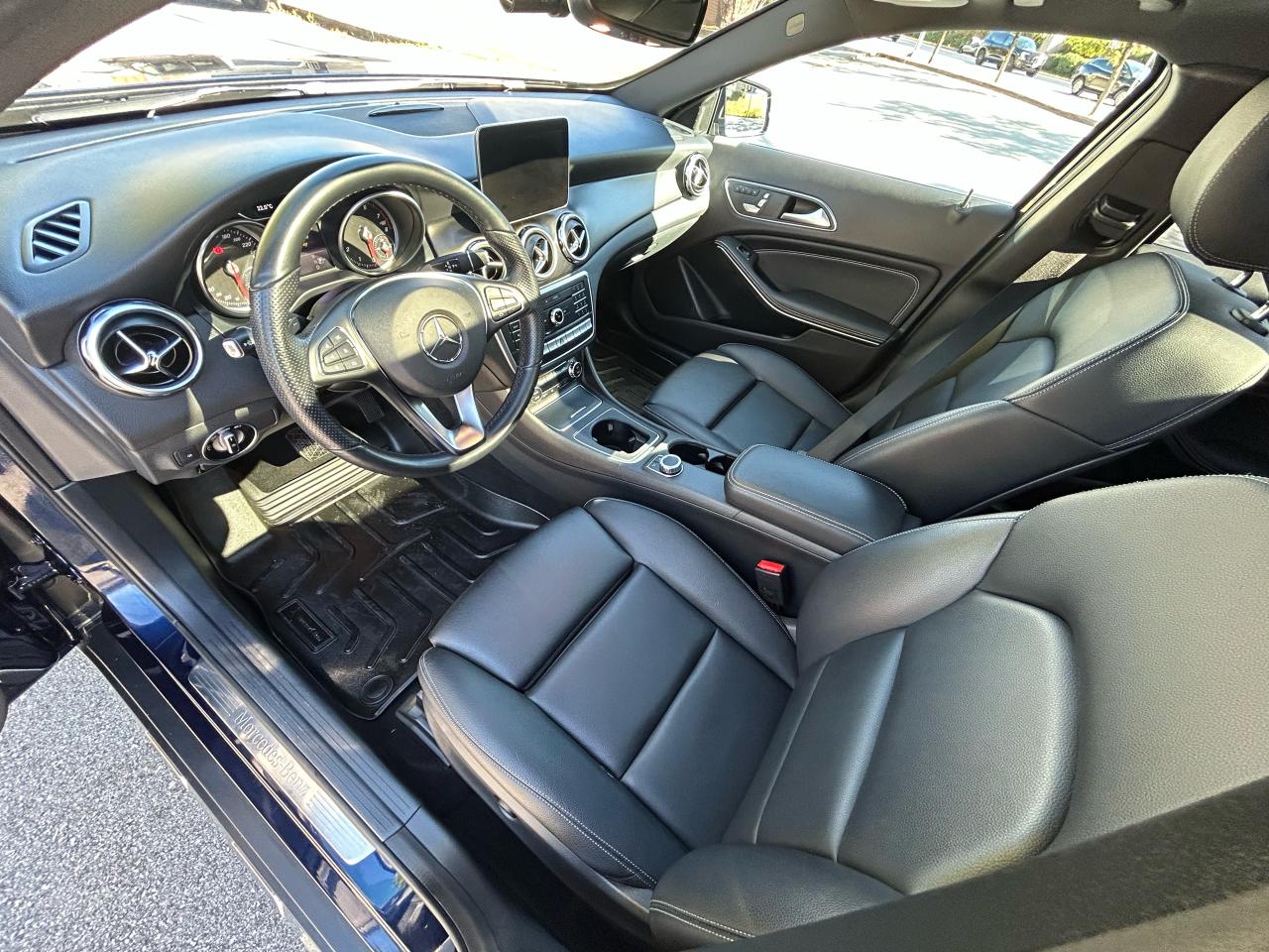 2019 Mercedes-Benz GLA GLA 250 - Photo #9