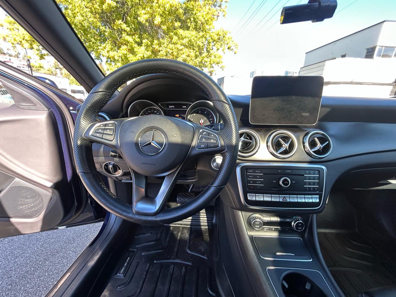 2019 Mercedes-Benz GLA GLA 250 - Photo #11