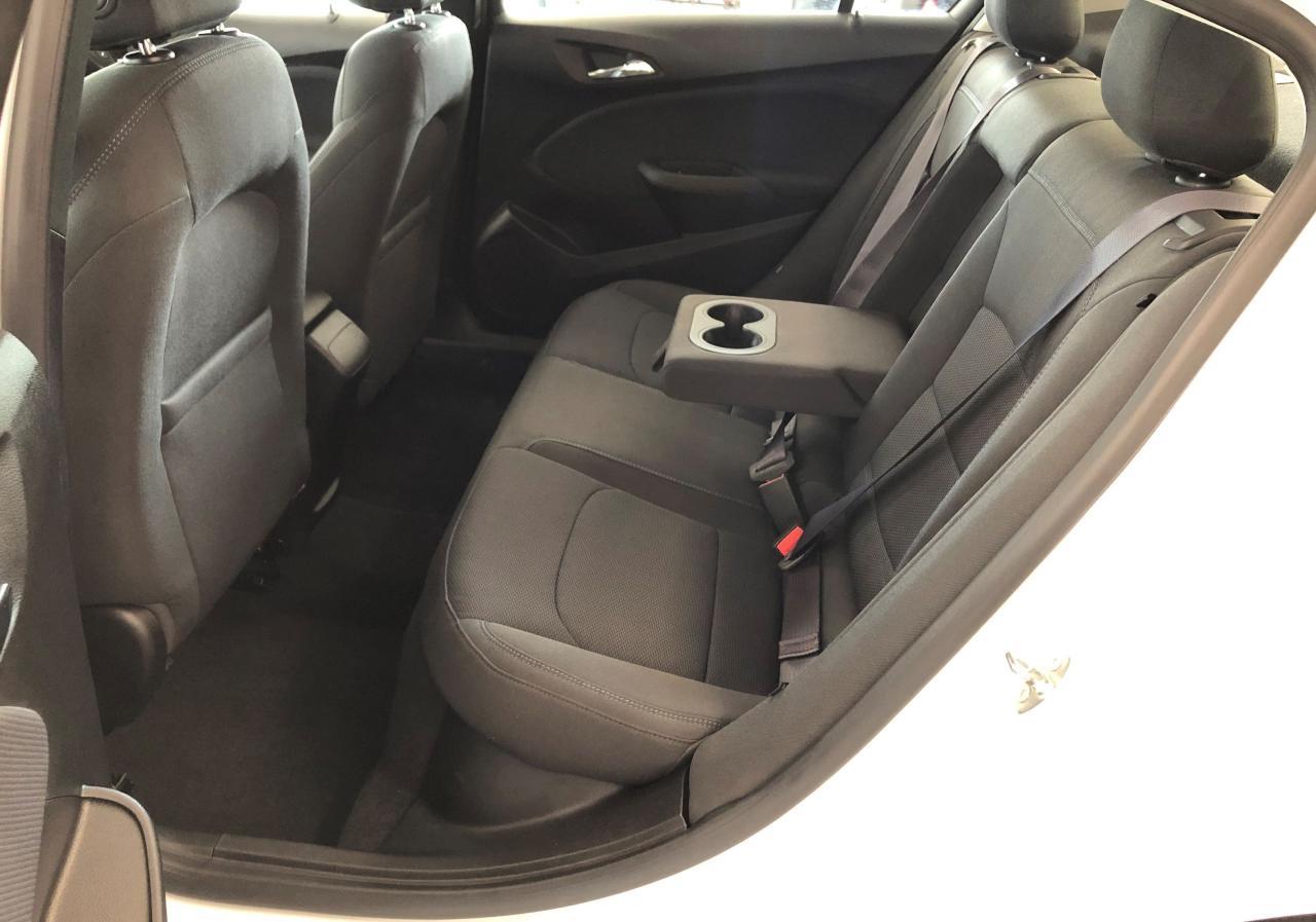 2018 Chevrolet Cruze LT+New Brakes+ApplePlay+Remote Start+CLEAN CARFAX Photo20