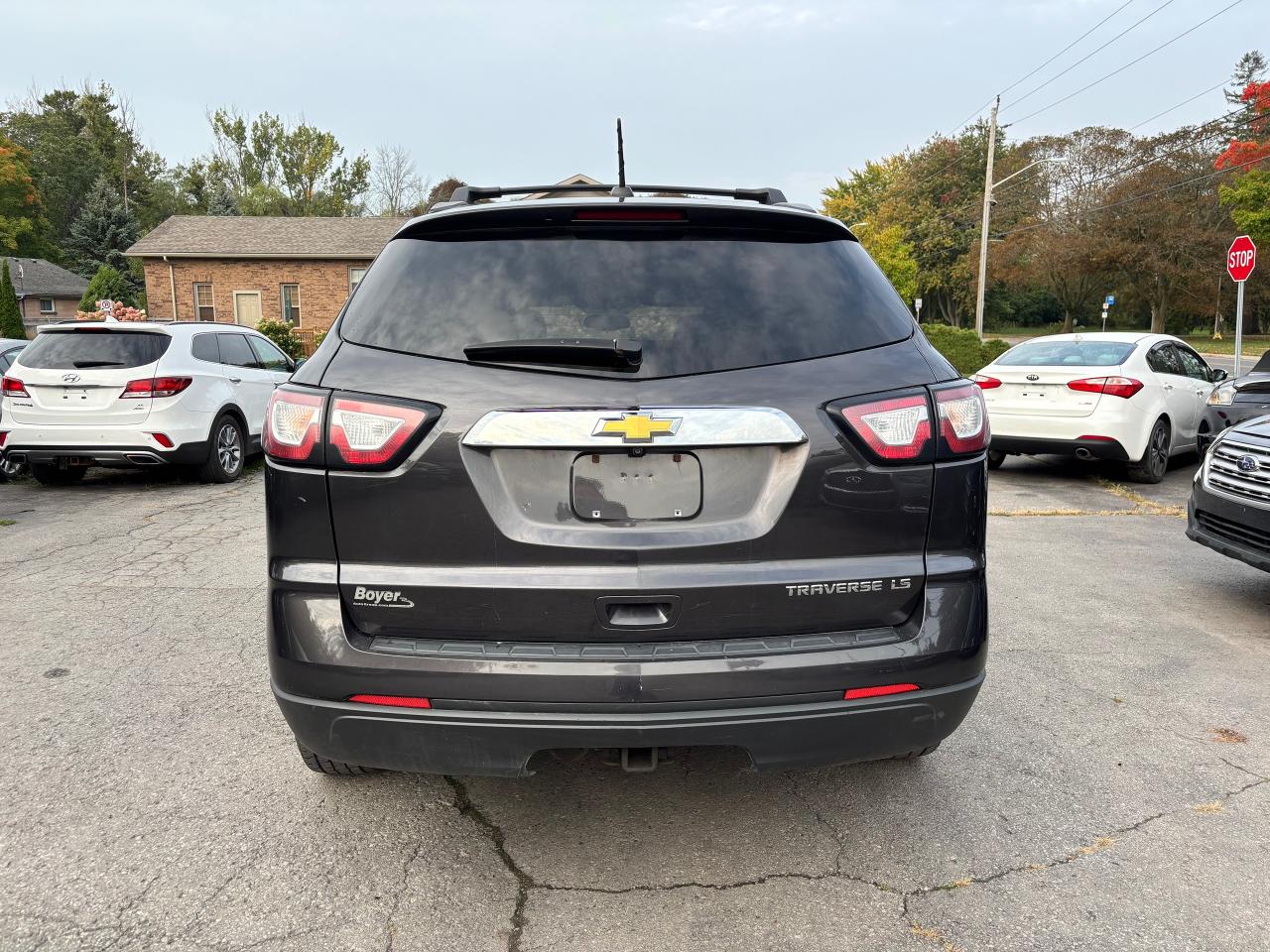 2016 Chevrolet Traverse LS - Photo #7