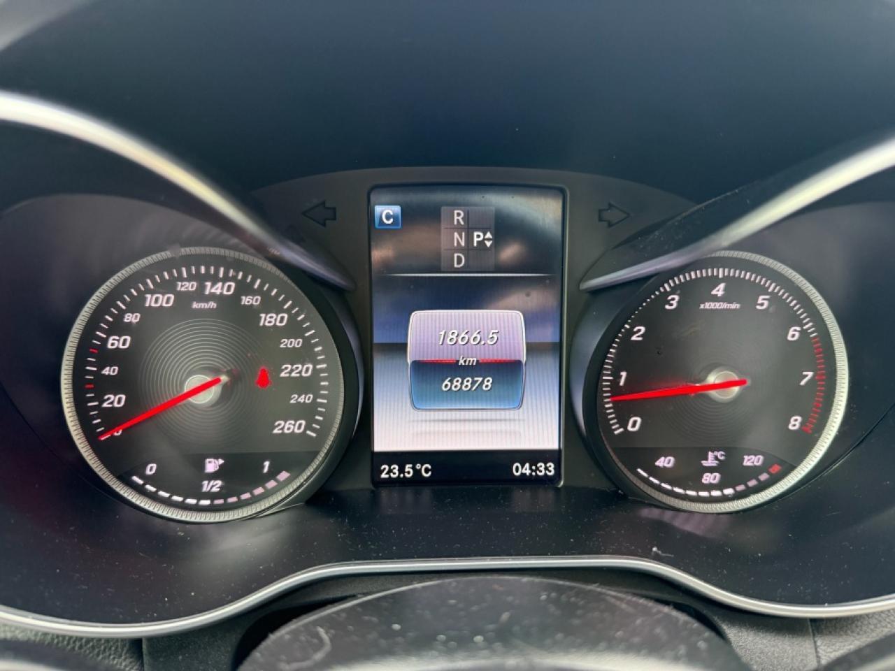 2017 Mercedes-Benz C-Class C 300 4MATIC/ LOW MILEAGE/ SUNROOF/ NAVIGATION/ BL - Photo #13