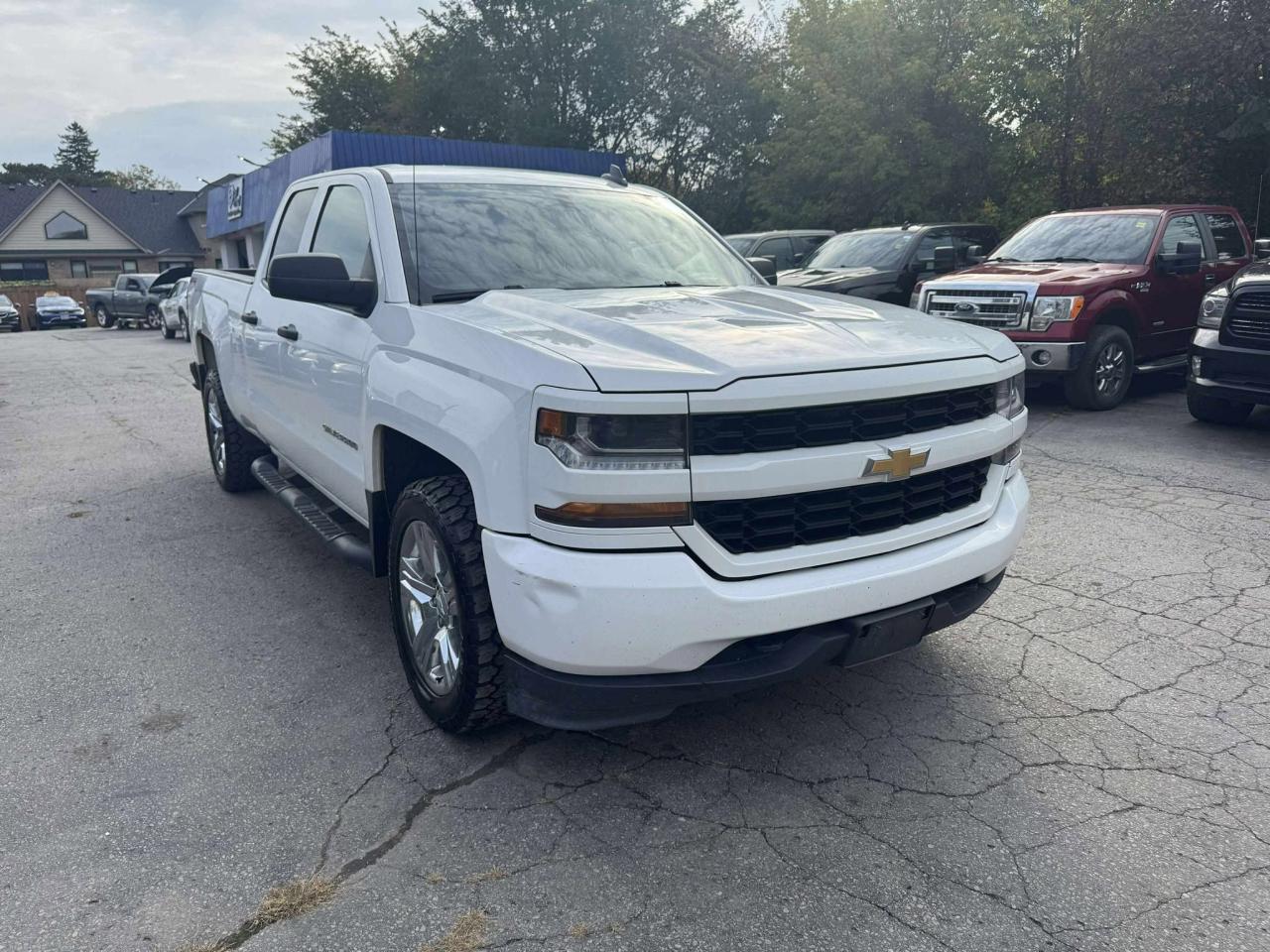 Used 2019 Chevrolet Silverado 1500 4WD Double Cab Custom for sale in Cobourg, ON