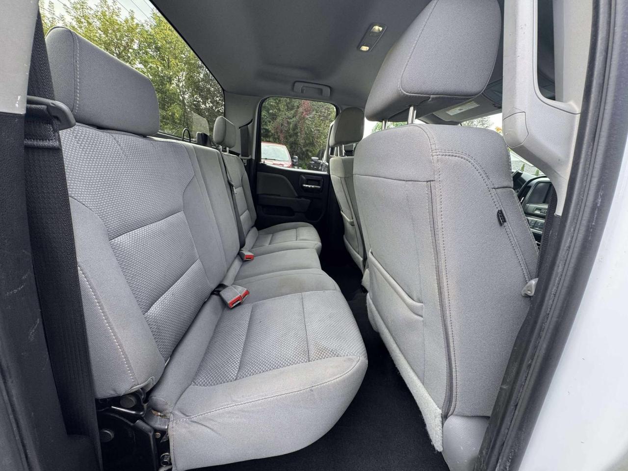2019 Chevrolet Silverado 1500 4WD Double Cab Custom - Photo #17