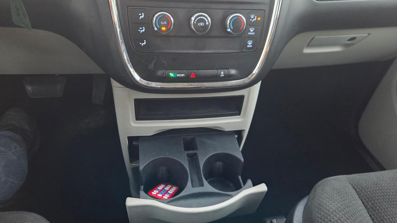 2016 Dodge Grand Caravan CANADA VALUE PACKAGE - Photo #14