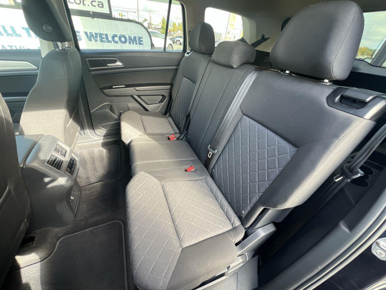 2018 Volkswagen Atlas 2.0 TSI Trendline FWD, 7 PASSENGER, SIRIUS XM, REAR A/C, CRUISE CONTROL, BACK UP CAM!! Photo