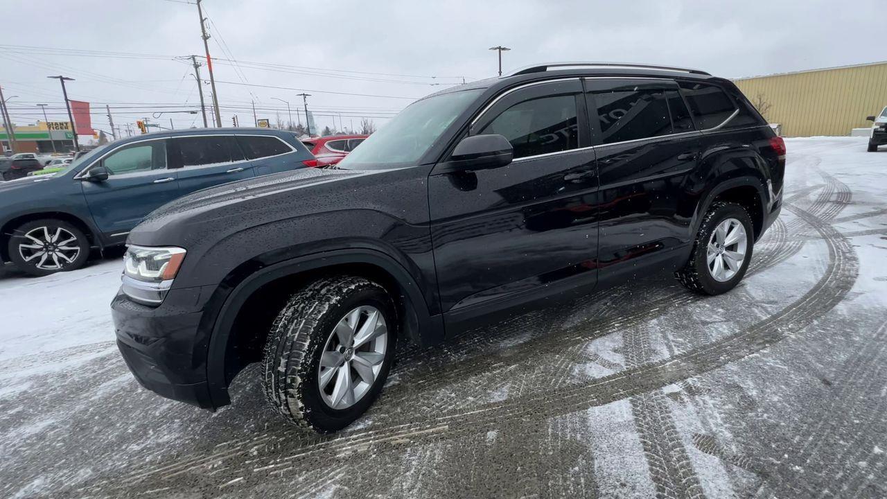 2018 Volkswagen Atlas 2.0 TSI Trendline FWD, 7 PASSENGER, SIRIUS XM, REAR A/C, CRUISE CONTROL, BACK UP CAM!! Photo