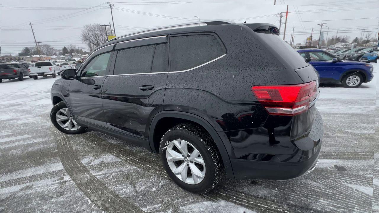 2018 Volkswagen Atlas 2.0 TSI Trendline FWD, 7 PASSENGER, SIRIUS XM, REAR A/C, CRUISE CONTROL, BACK UP CAM!! Photo