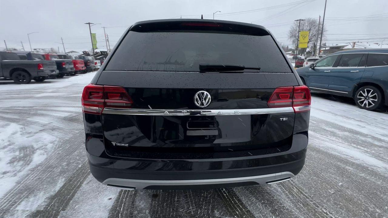 2018 Volkswagen Atlas 2.0 TSI Trendline FWD, 7 PASSENGER, SIRIUS XM, REAR A/C, CRUISE CONTROL, BACK UP CAM!! Photo