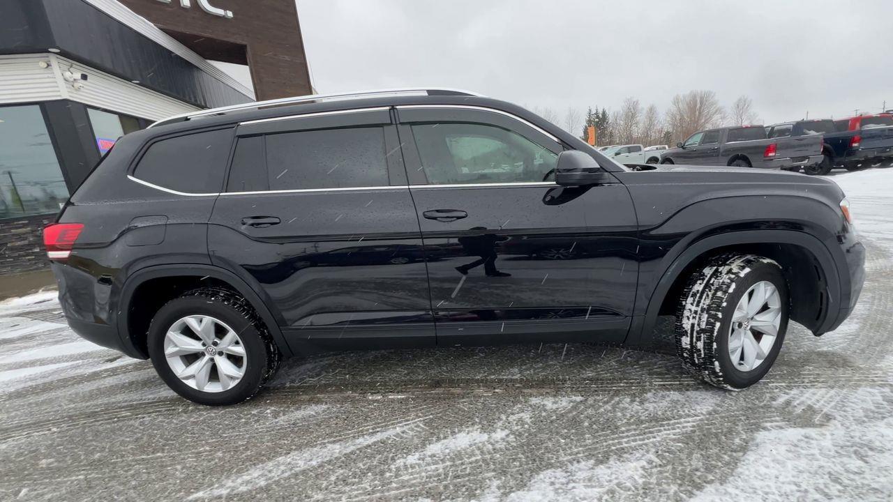 2018 Volkswagen Atlas 2.0 TSI Trendline FWD, 7 PASSENGER, SIRIUS XM, REAR A/C, CRUISE CONTROL, BACK UP CAM!! Photo