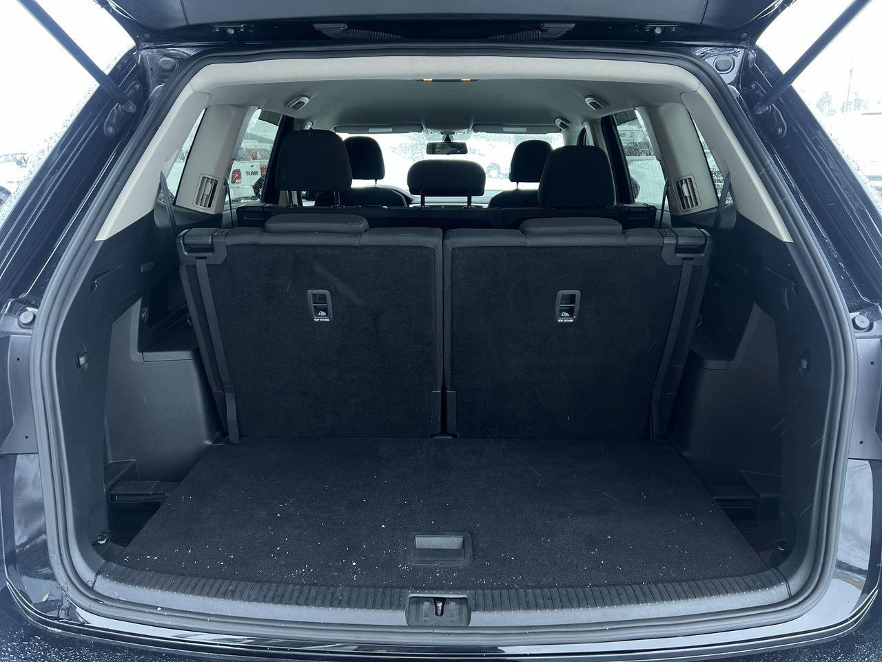 2018 Volkswagen Atlas 2.0 TSI Trendline FWD, 7 PASSENGER, SIRIUS XM, REAR A/C, CRUISE CONTROL, BACK UP CAM!! Photo