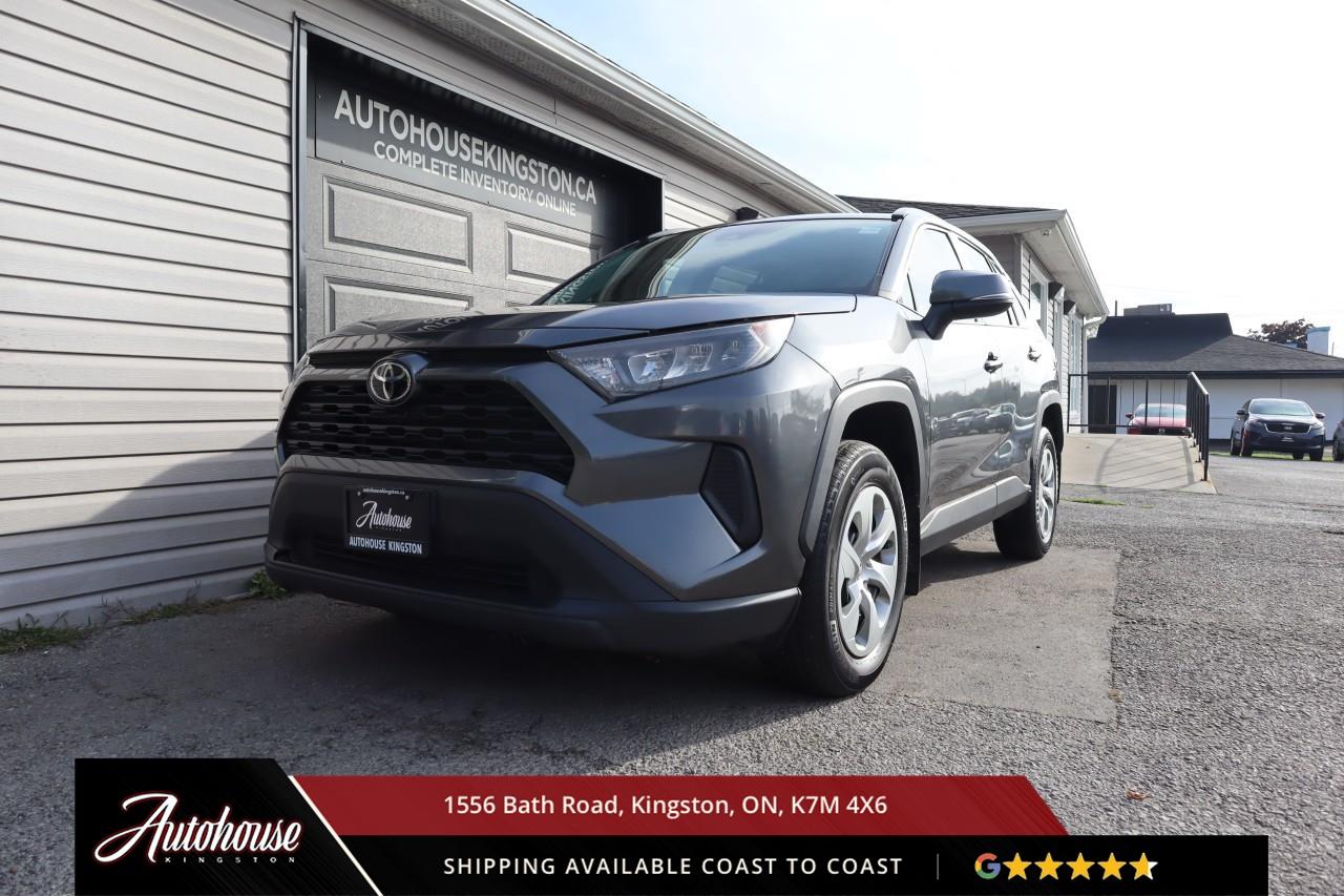 2021 Toyota RAV4 LE REARVIEW CAM - AWD Photo
