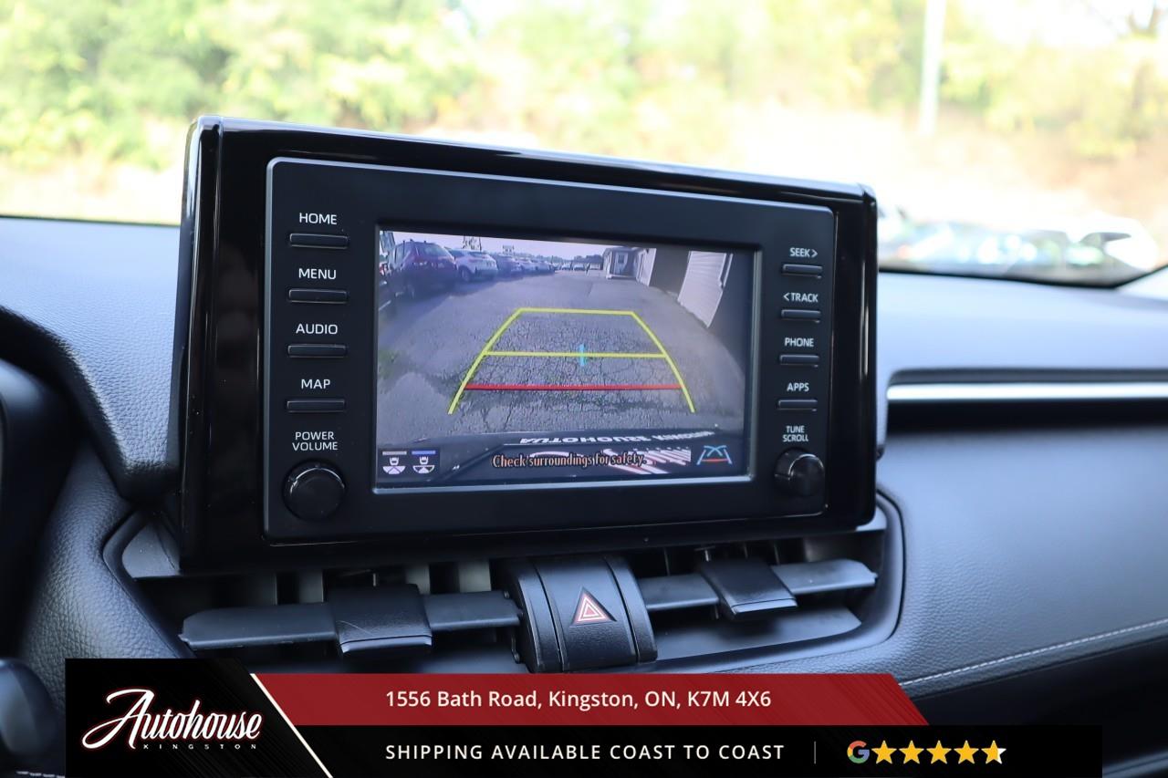 2021 Toyota RAV4 LE REARVIEW CAM - AWD Photo