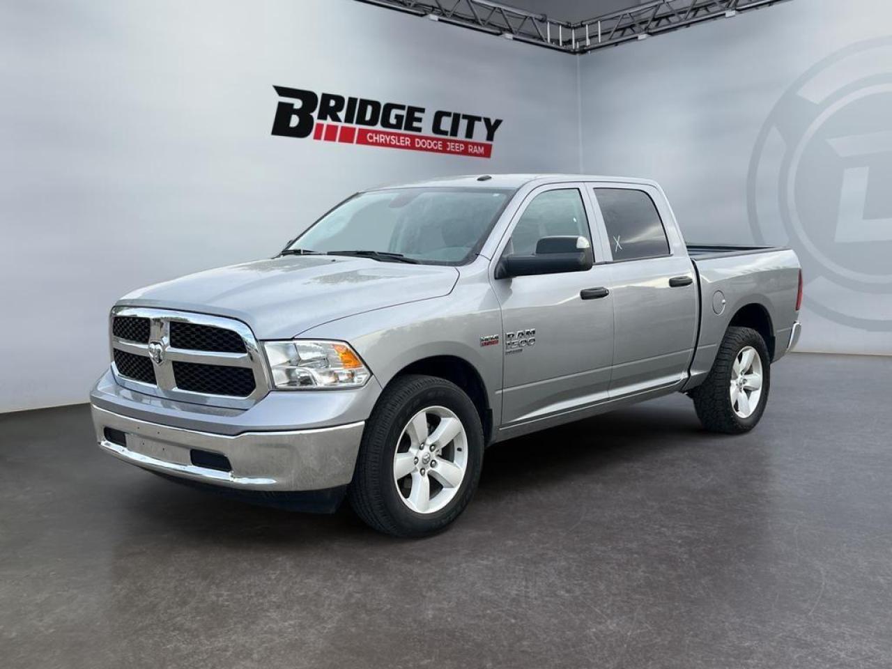 Used 2023 RAM 1500 Classic SLT 5.7L Hemi - Trailer Tow Mirrors and Brake - 6 Passenger - 20 Wheels - Bluetooth - 4x4 for sale in Lethbridge, AB