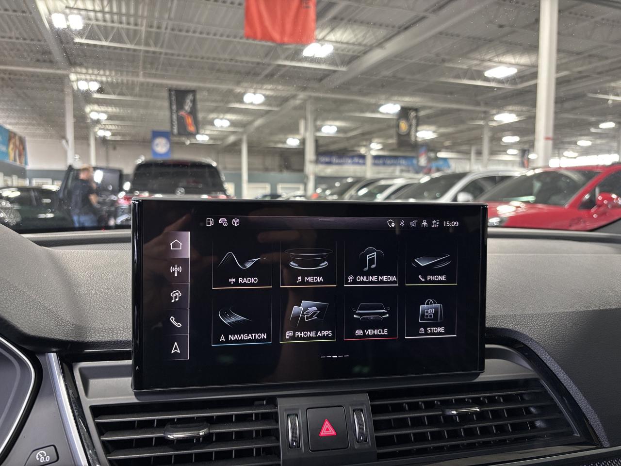 2024 Audi SQ5 Technik|QUATTRO|MATTEBLACKWRAP|NAV|CARBON|BOAUDIO| - Photo #26