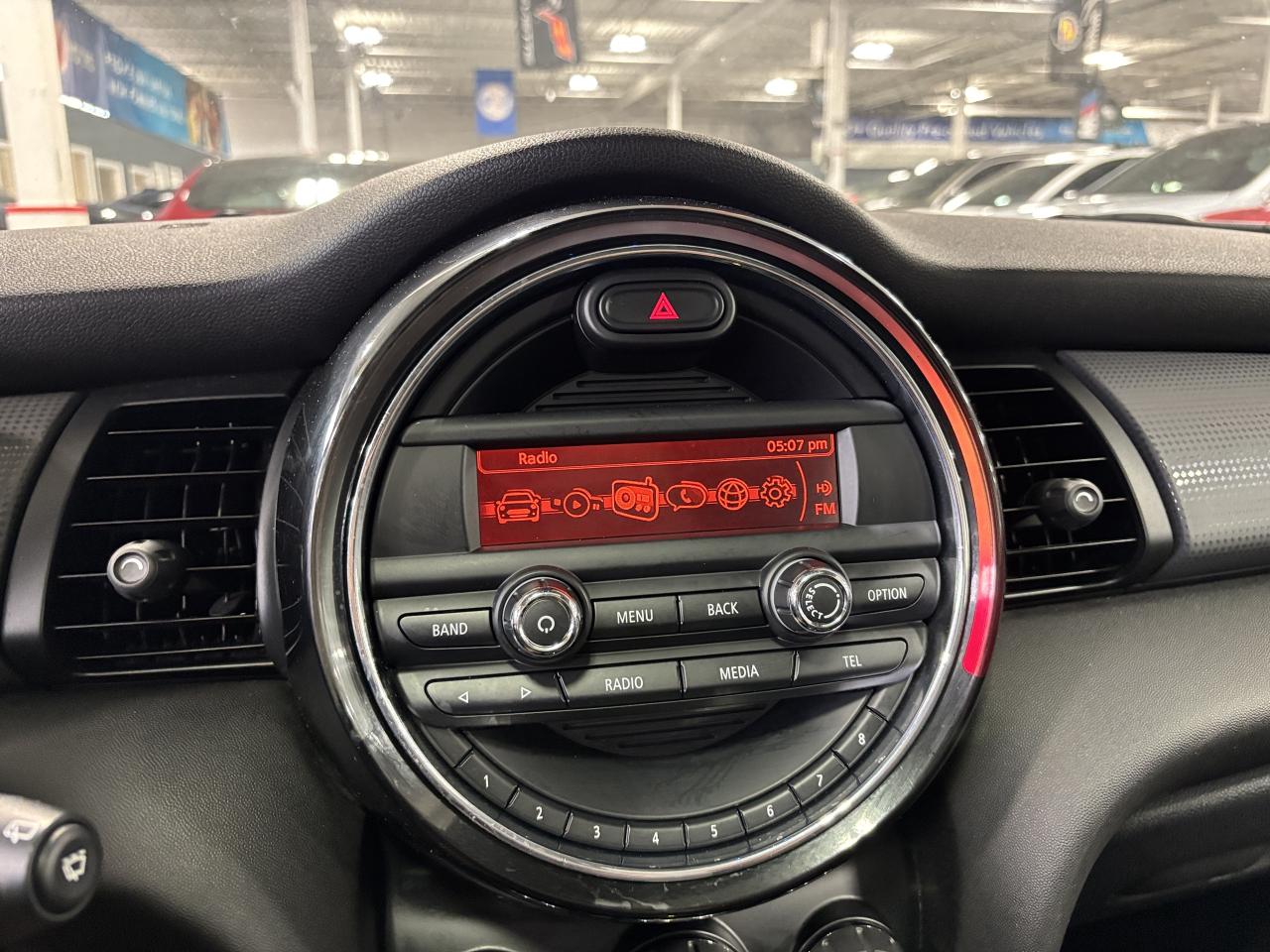 2014 MINI Cooper COUPE|HARDTOP|LEATHER|SUNROOF|AMBIENT|HEATEDSEATS| - Photo #15
