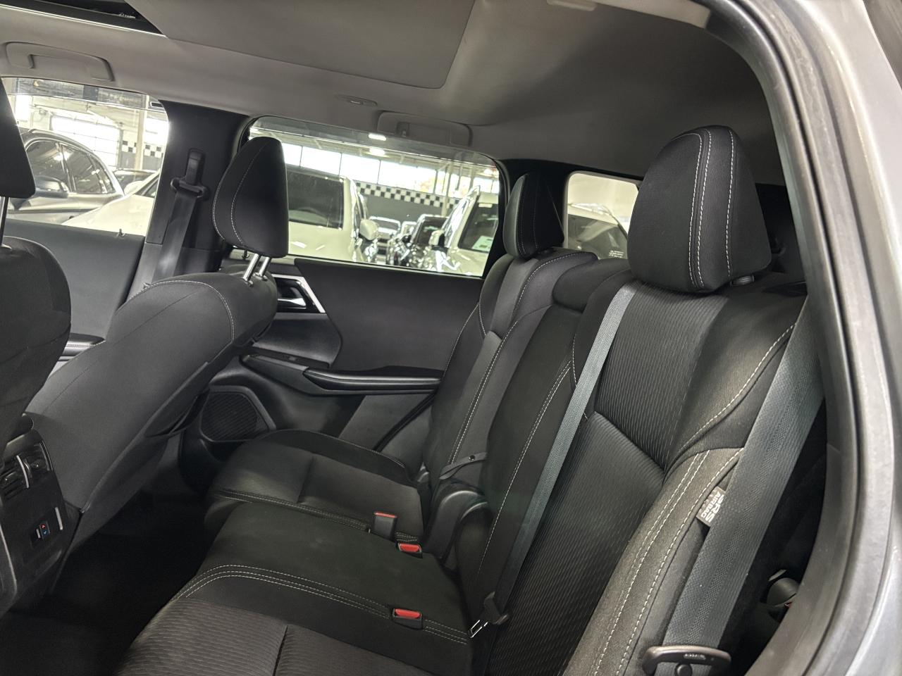 2022 Mitsubishi Outlander SE S-AWC|7PASSENGER|ALLOYS|PANOROOF|SAFETYTECH|+++ - Photo #8