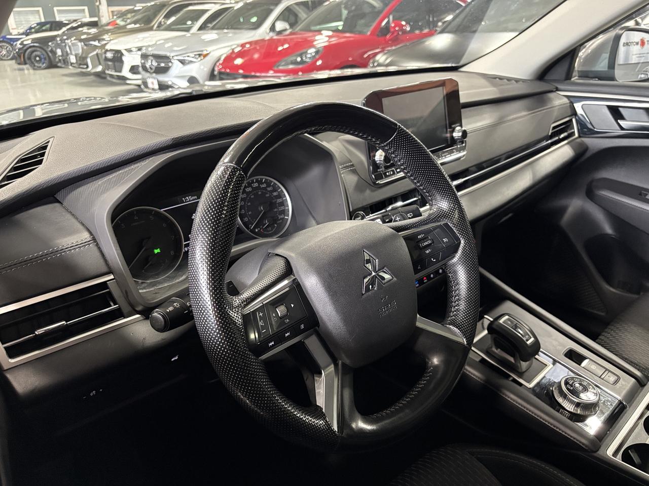 2022 Mitsubishi Outlander SE S-AWC|7PASSENGER|ALLOYS|PANOROOF|SAFETYTECH|+++ Photo