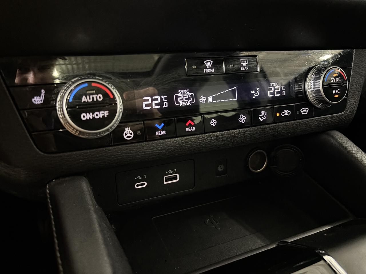 2022 Mitsubishi Outlander SE S-AWC|7PASSENGER|ALLOYS|PANOROOF|SAFETYTECH|+++ Photo