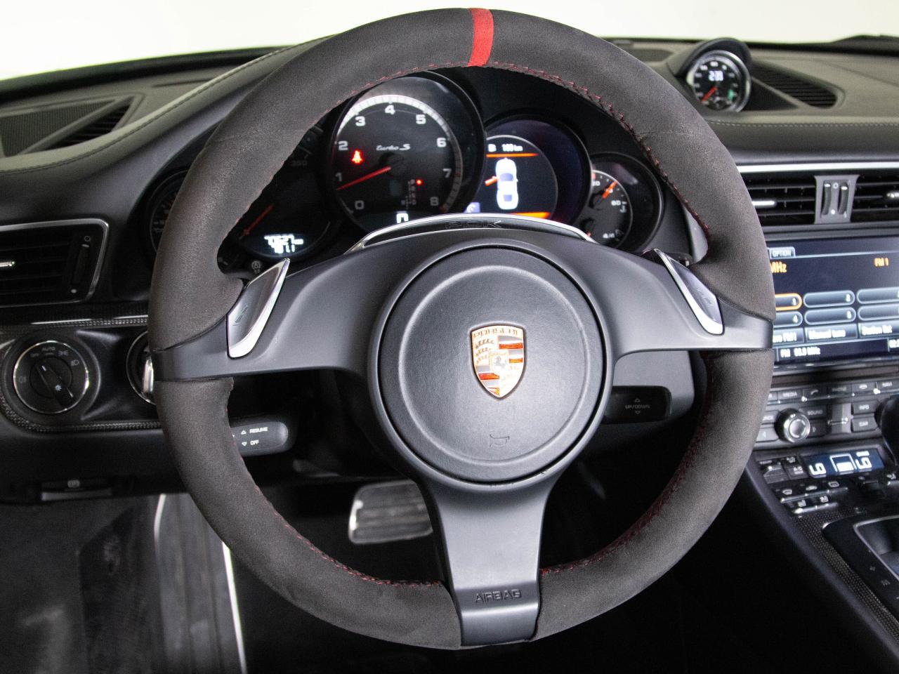 2014 Porsche 911 COUPE | TURBO S | 20"RIM | SUNROOF | NAV Photo