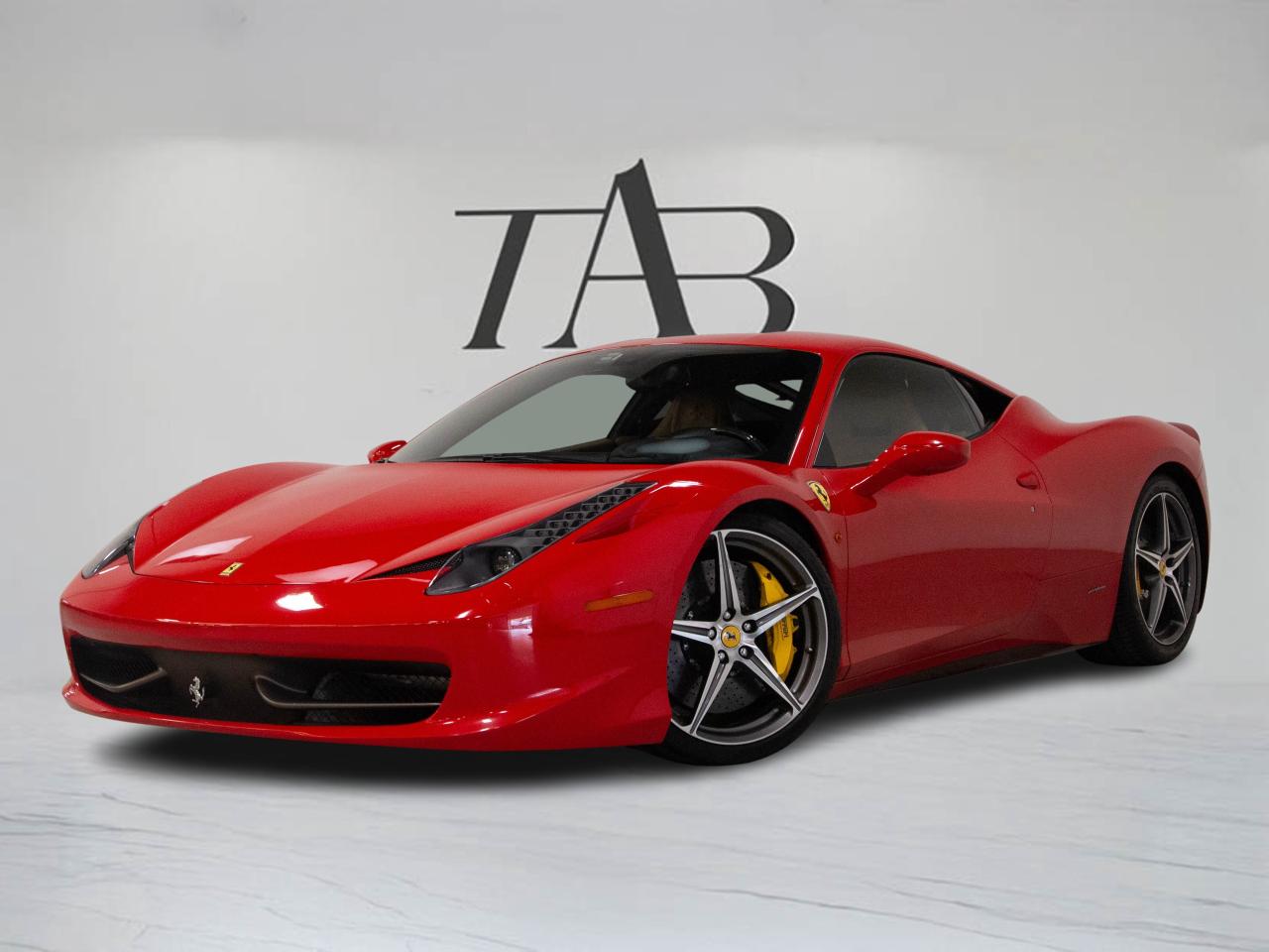 2010 Ferrari 458 ITALIA COUPE | 20"RIM | CARBON FIBRE PKG | BUCKET SEATS Photo