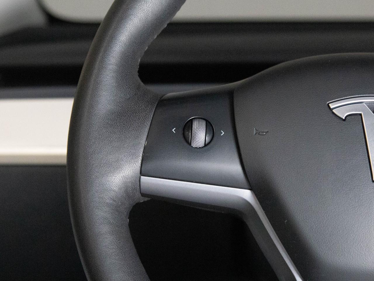 2022 Tesla Model Y LONG RANGE | FSD AUTOPILOT | 360 VIEW | 20"RIM Photo