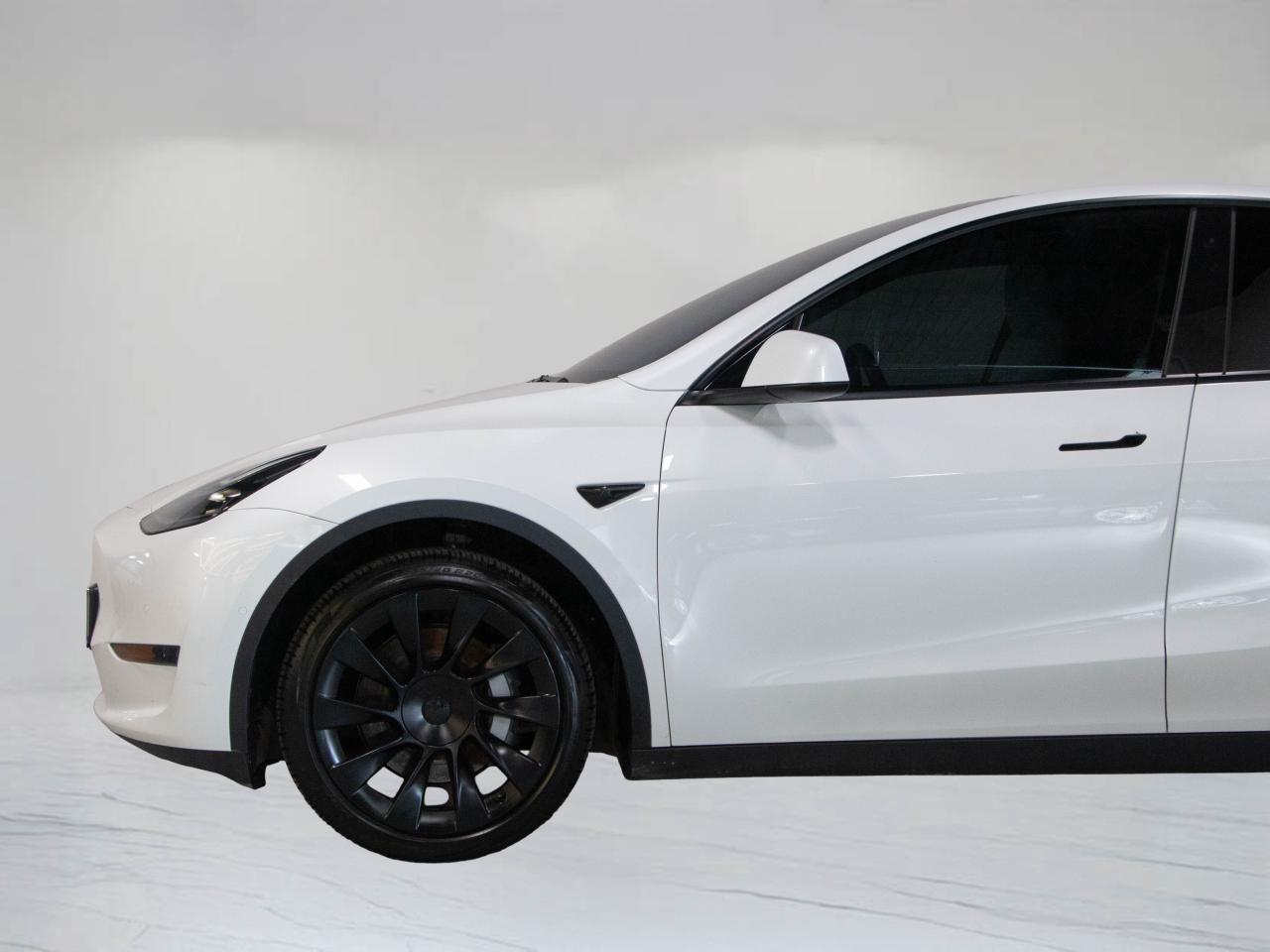 2022 Tesla Model Y LONG RANGE | FSD AUTOPILOT | 360 VIEW | 20"RIM Photo