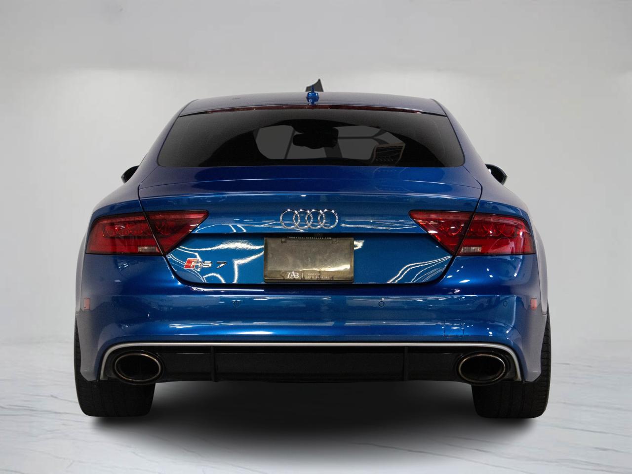2015 Audi RS 7 B&O SOUND | 21" RIM | DIAMOND STITCH | REAR HEATED Photo