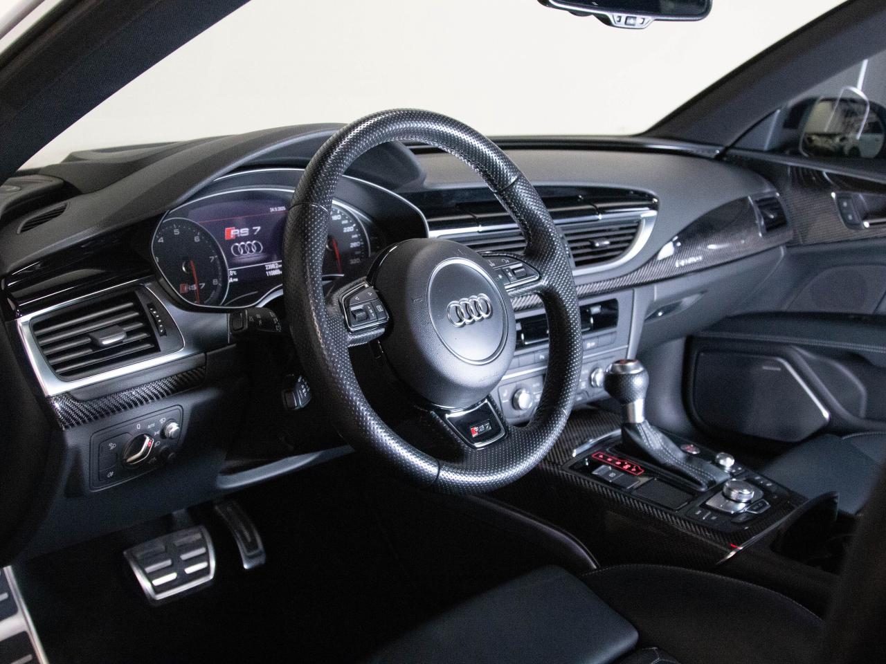 2015 Audi RS 7 B&O SOUND | 21" RIM | DIAMOND STITCH | REAR HEATED Photo