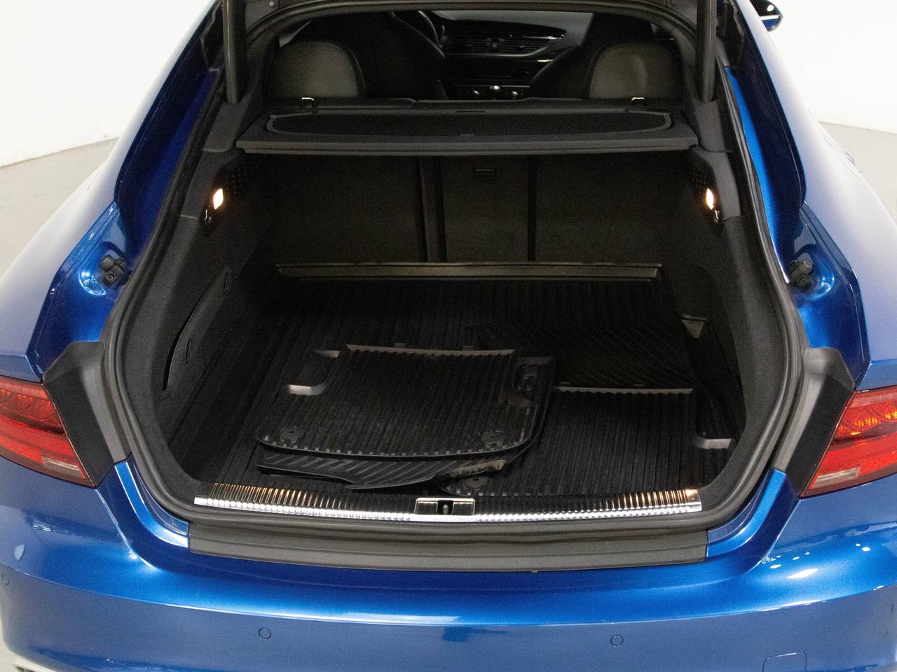 2015 Audi RS 7 B&O SOUND | 21" RIM | DIAMOND STITCH | REAR HEATED Photo