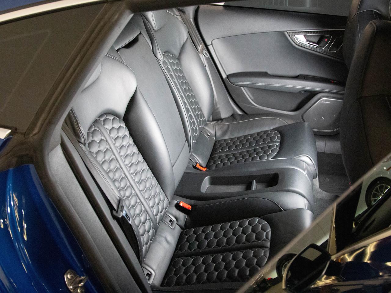 2015 Audi RS 7 B&O SOUND | 21" RIM | DIAMOND STITCH | REAR HEATED Photo