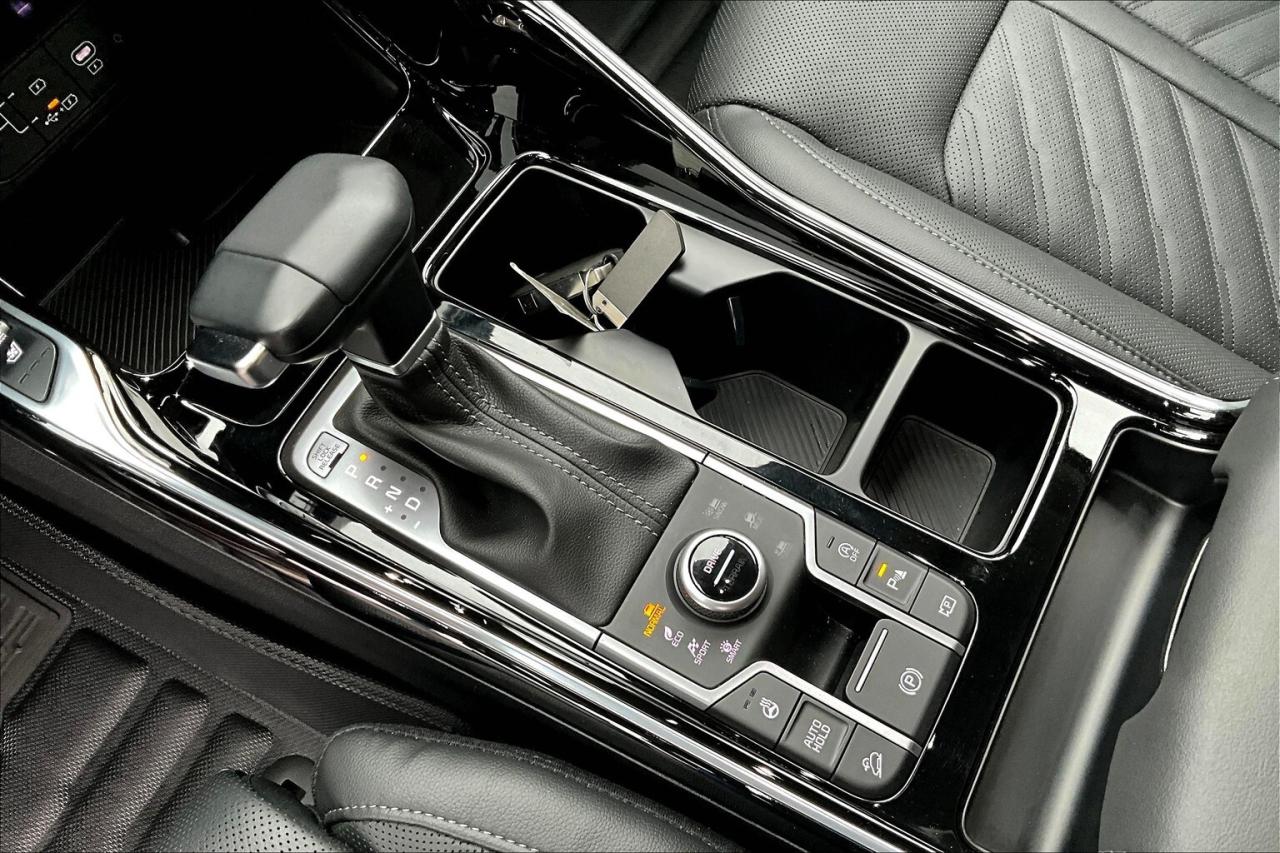 2025 Kia Sorento XLine Limited |6Seat |Panoroof |Vented Leather AWD Photo