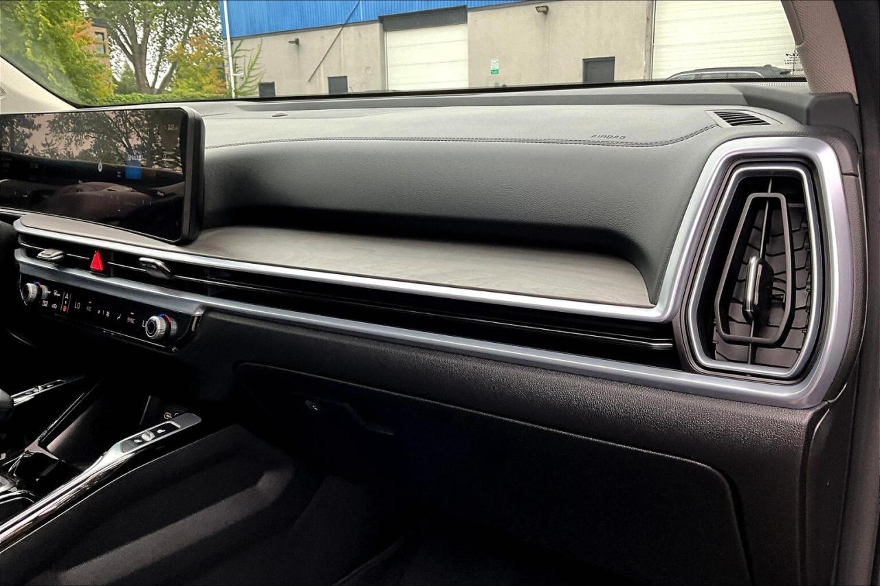 2025 Kia Sorento XLine Limited |6Seat |Panoroof |Vented Leather AWD Photo