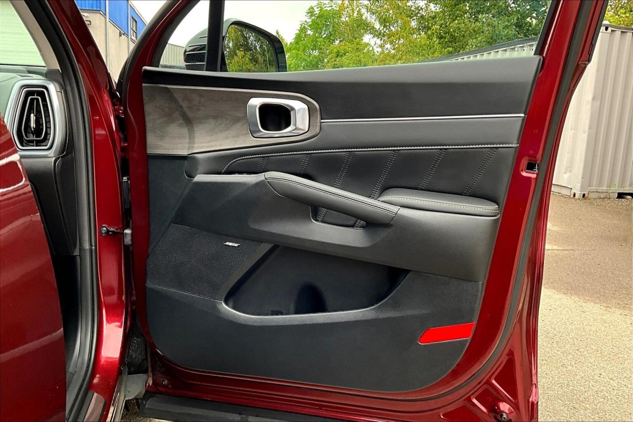 2025 Kia Sorento XLine Limited |6Seat |Panoroof |Vented Leather AWD Photo