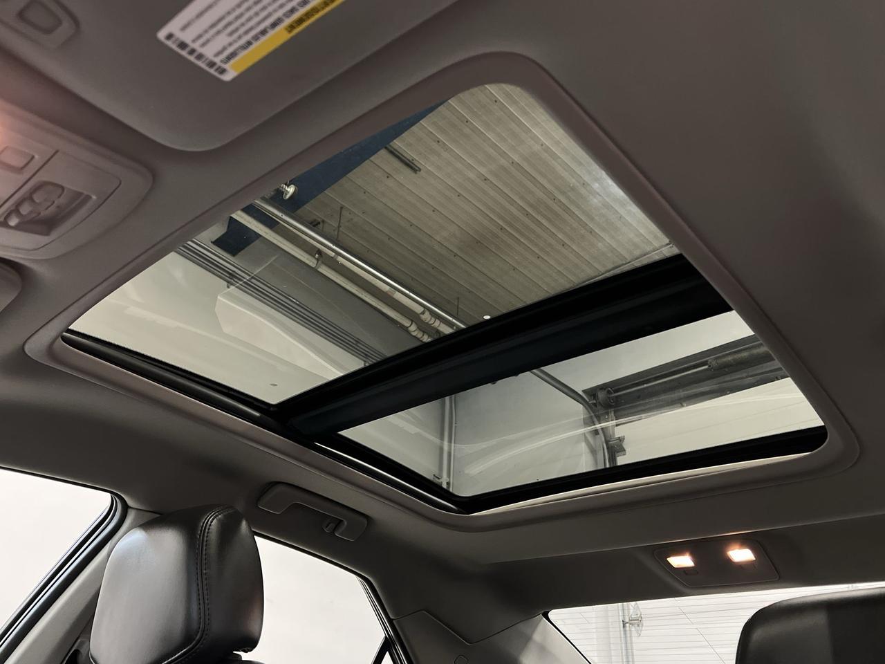 2010 Cadillac CTS AWD | SUPER LOW KMS | LEATHER | PANO ROOF | ALLOYS Photo