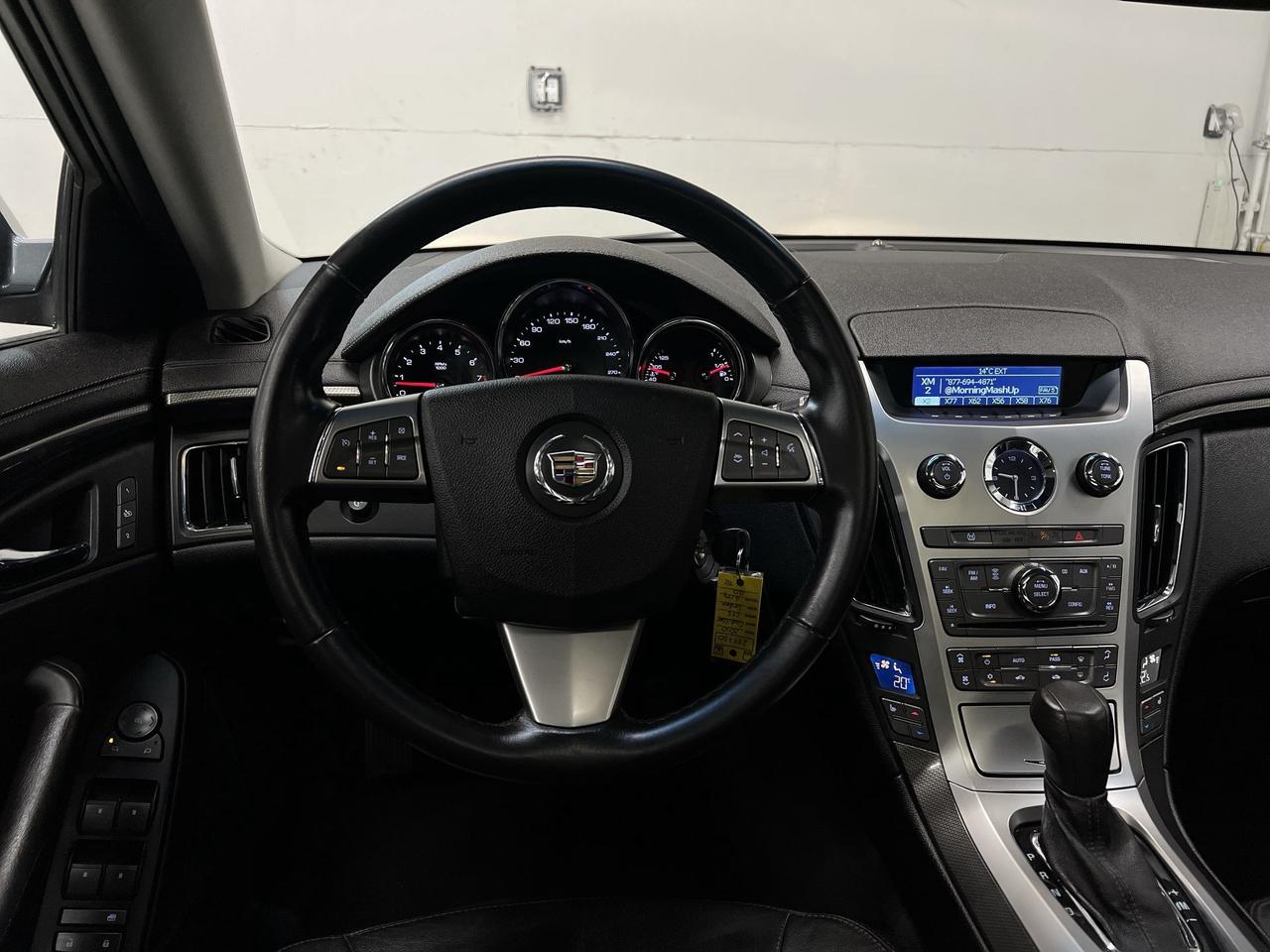 2010 Cadillac CTS AWD | SUPER LOW KMS | LEATHER | PANO ROOF | ALLOYS Photo