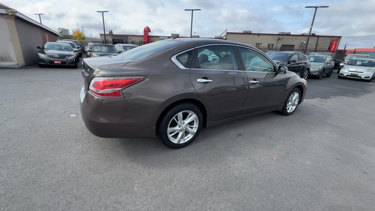 2014 Nissan Altima SL | HTD LEATHER | SUNROOF | LOW KMS | 17IN ALLOYS Photo