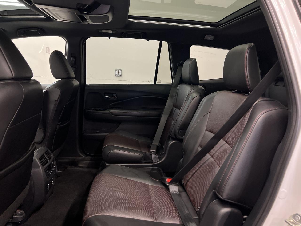 2020 Honda Pilot BLACK EDITION AWD | 7-PASS | COOLED LEATHER | DVD Photo