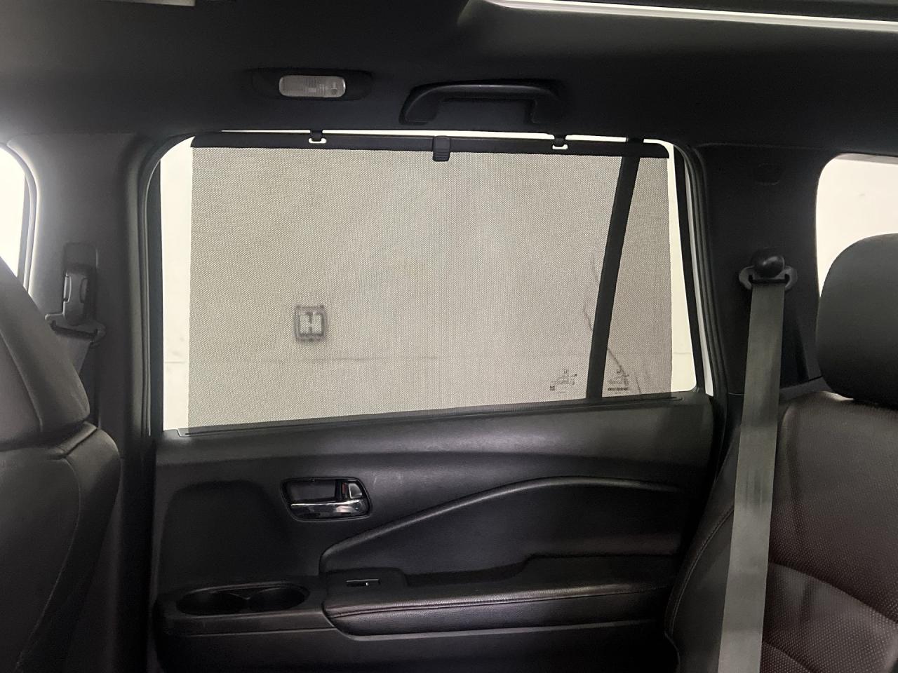 2020 Honda Pilot BLACK EDITION AWD | 7-PASS | COOLED LEATHER | DVD Photo