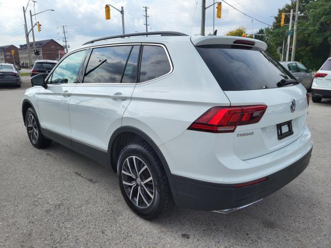 2021 Volkswagen Tiguan COMFORTLINE Photo5