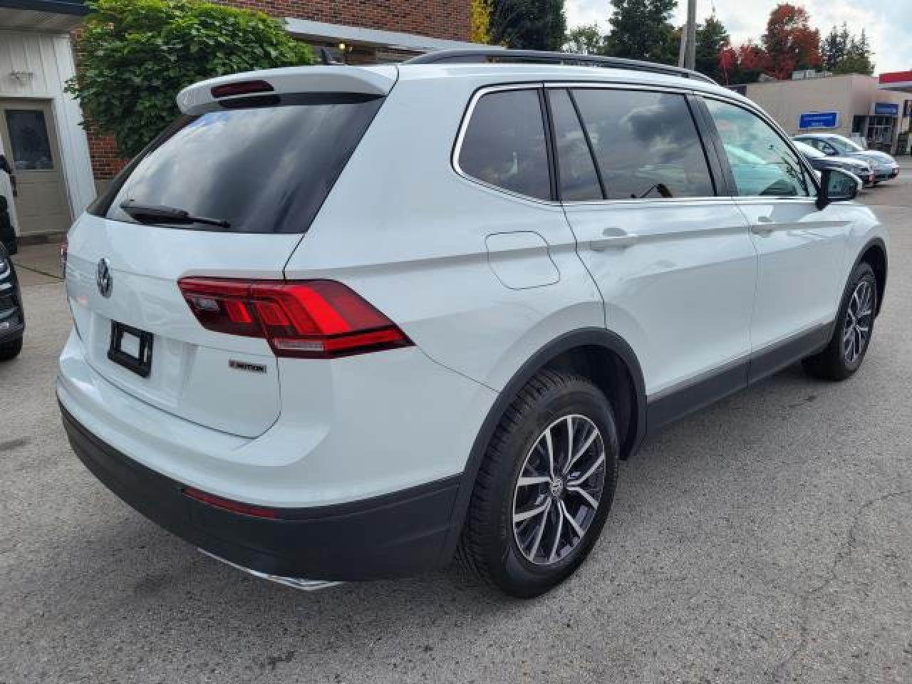 2021 Volkswagen Tiguan COMFORTLINE Photo4