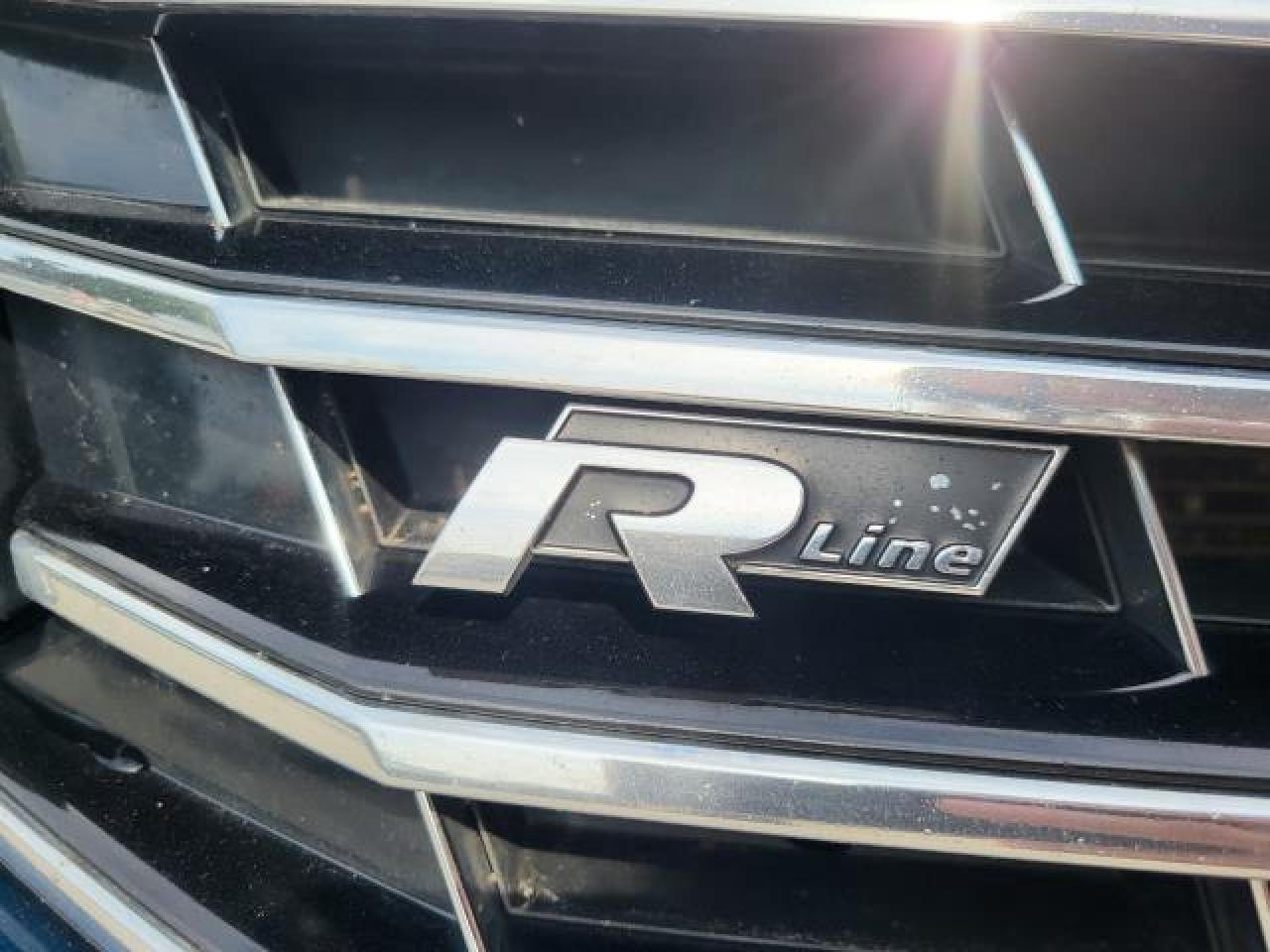 2019 Volkswagen Passat RLINE WOLFSBURG Photo35
