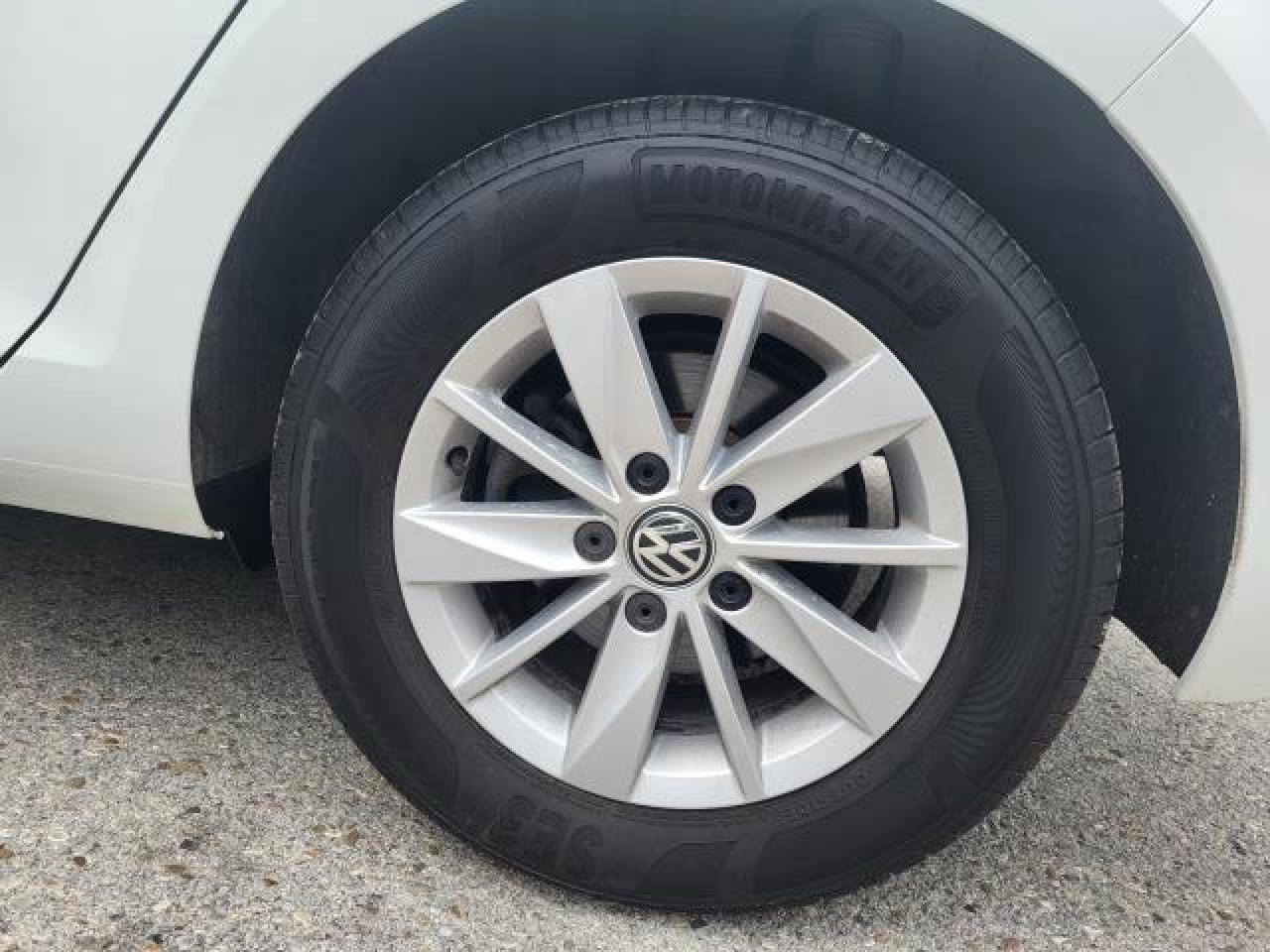 2018 Volkswagen Golf TRENDLINE Photo37