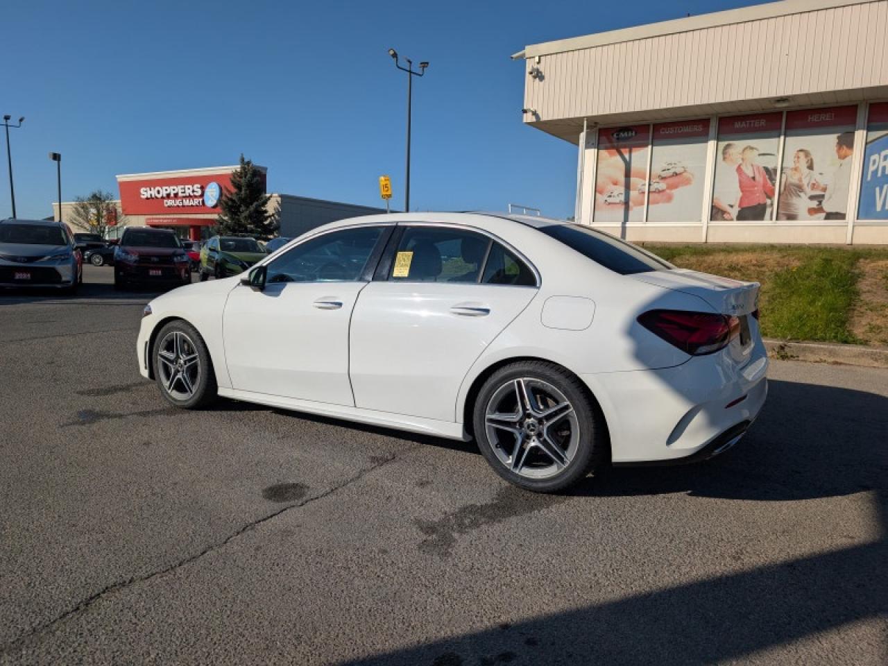 2019 Mercedes-Benz A A 220 4MATIC®  **LOW KMS - SUNROOF** Photo2