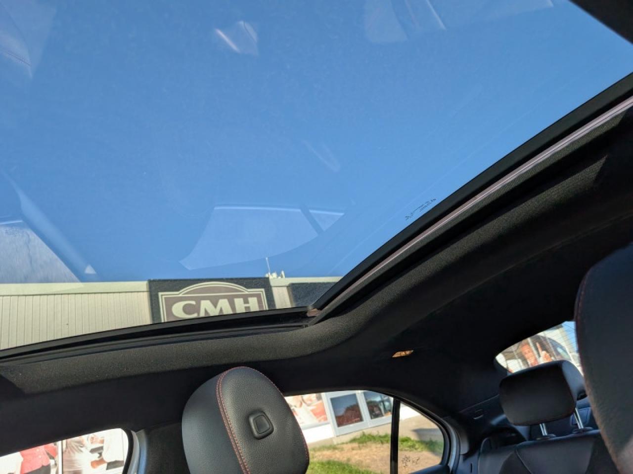 2019 Mercedes-Benz A A 220 4MATIC®  **LOW KMS - SUNROOF** Photo