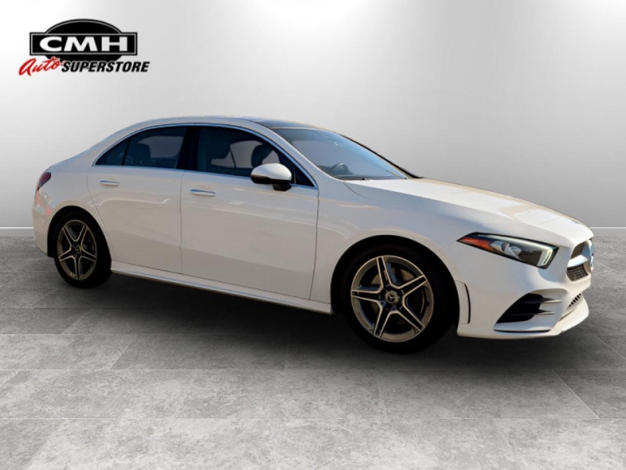 2019 Mercedes-Benz A A 220 4MATIC®  **LOW KMS - SUNROOF** Photo