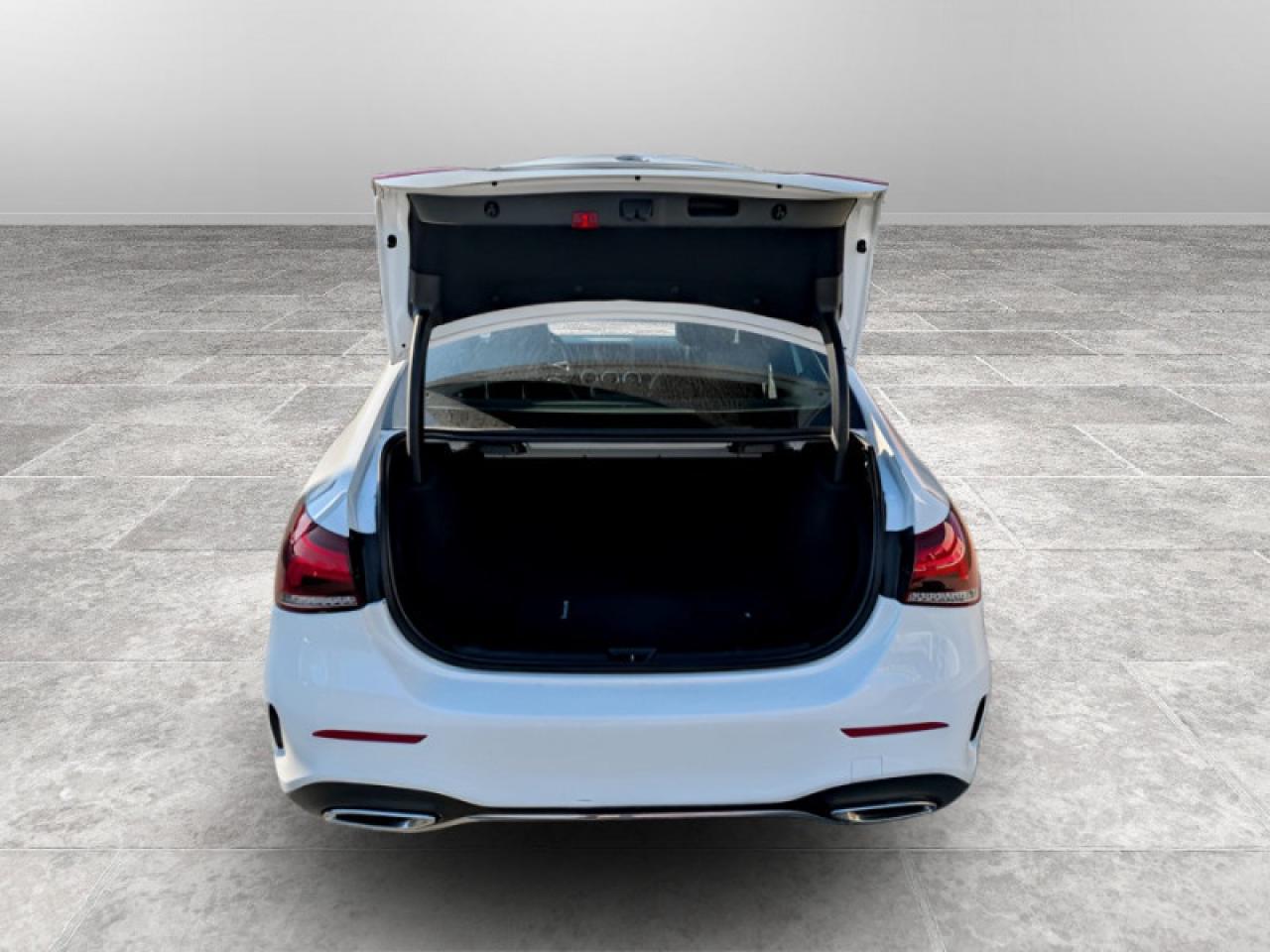 2019 Mercedes-Benz A A 220 4MATIC®  **LOW KMS - SUNROOF** Photo