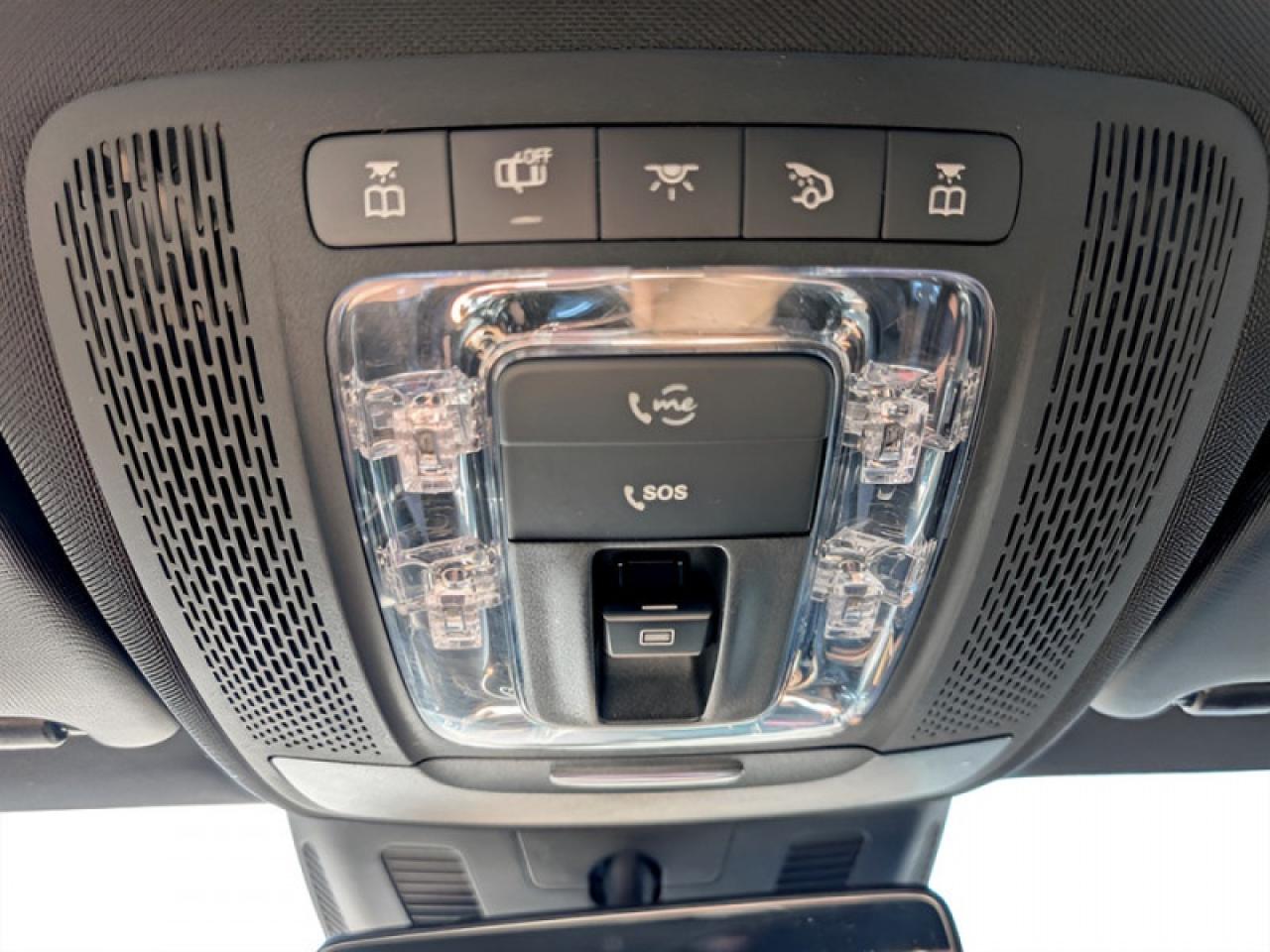 2019 Mercedes-Benz A A 220 4MATIC®  **LOW KMS - SUNROOF** Photo