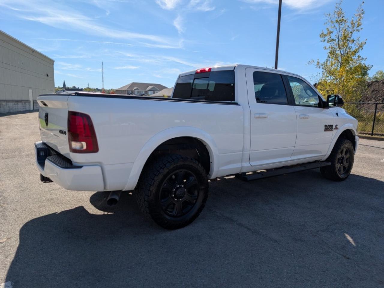2017 RAM 2500 Laramie  **6.7L CUMMINS I6 TURBO DIESEL** Photo