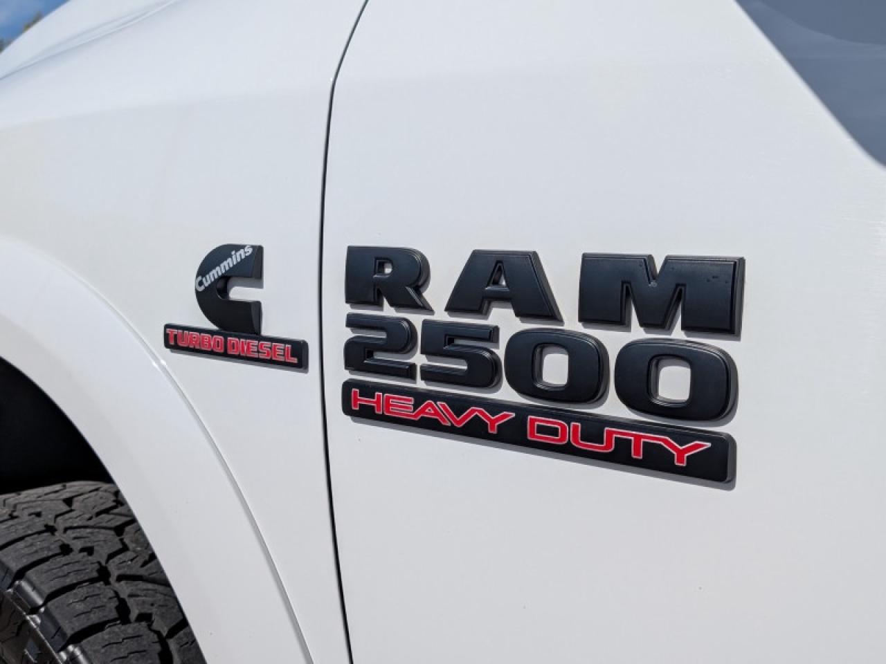 2017 RAM 2500 Laramie  **6.7L CUMMINS I6 TURBO DIESEL** Photo